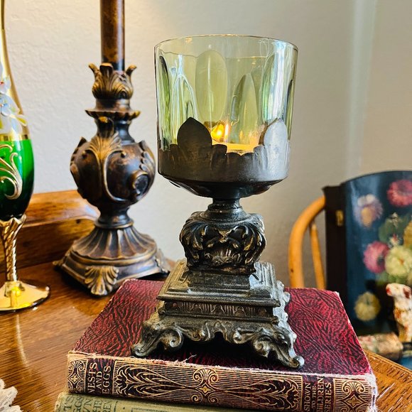 VTG metal and glass ornate candlestick